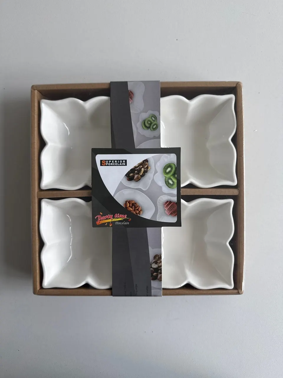 Porzellan Snackschalen 4er Set Weiß eckig mit Wellenrand Dipschalen im Karton
